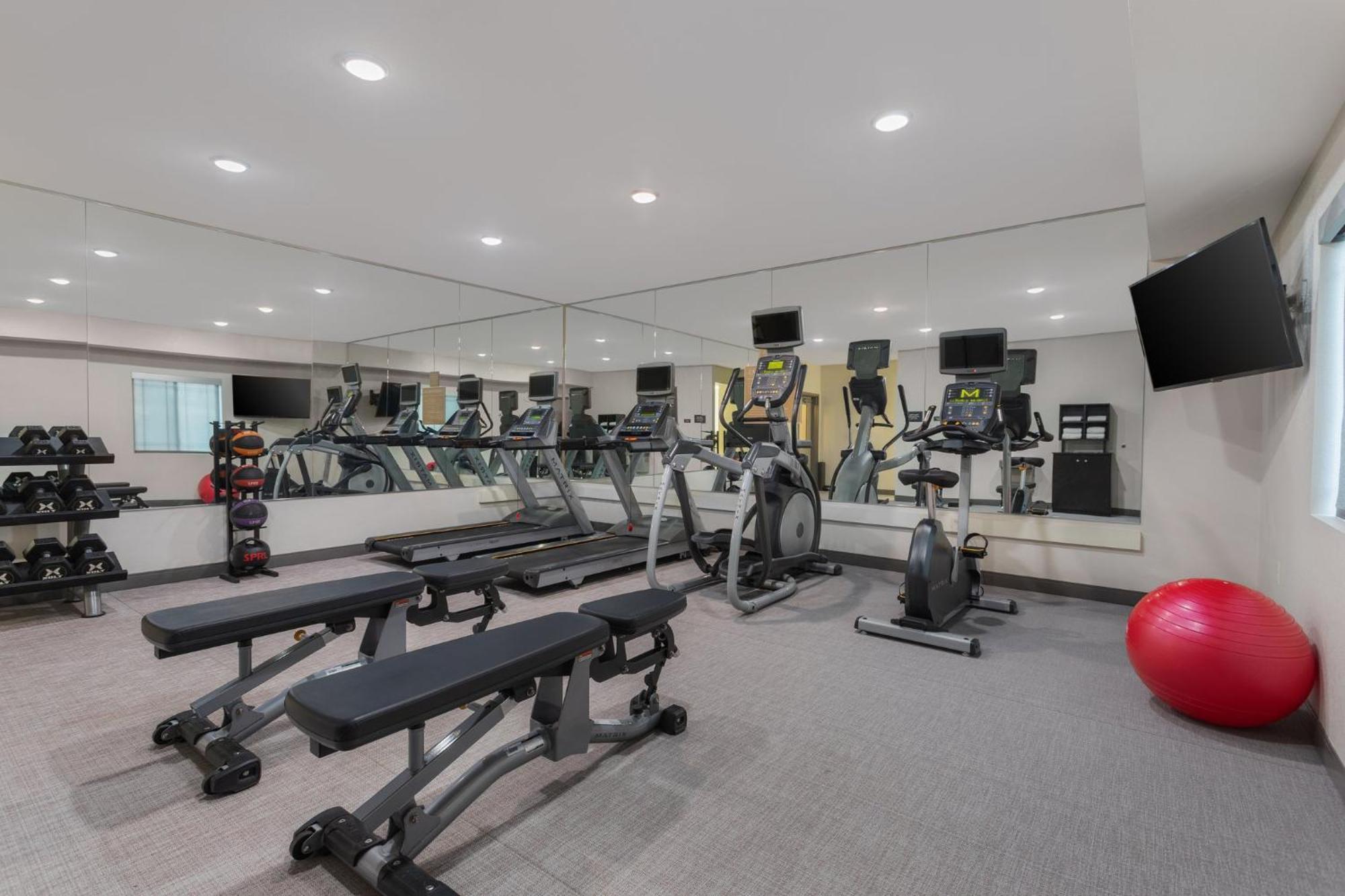Candlewood Suites La Crosse By Ihg Dış mekan fotoğraf