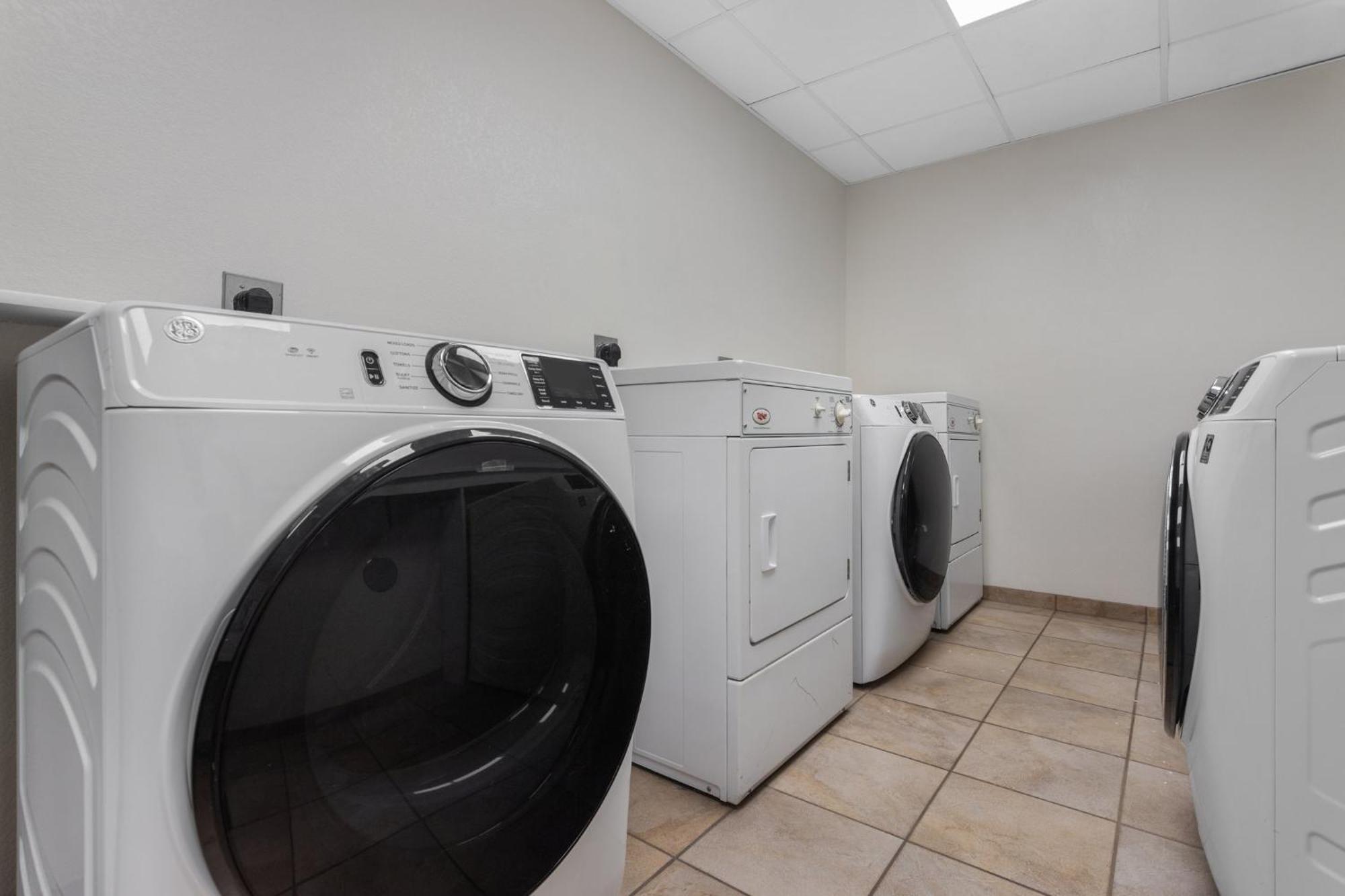 Candlewood Suites La Crosse By Ihg Dış mekan fotoğraf