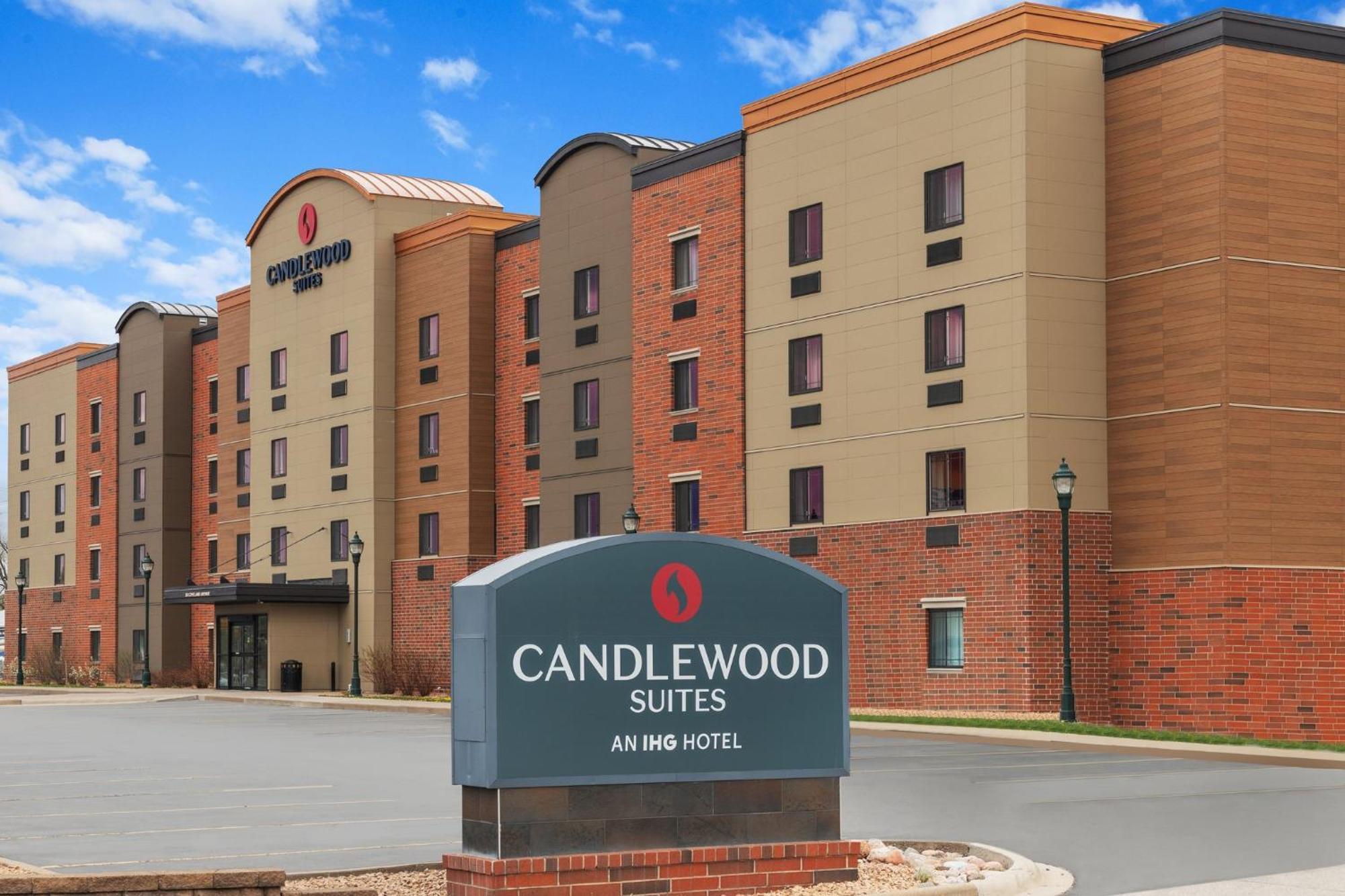 Candlewood Suites La Crosse By Ihg Dış mekan fotoğraf
