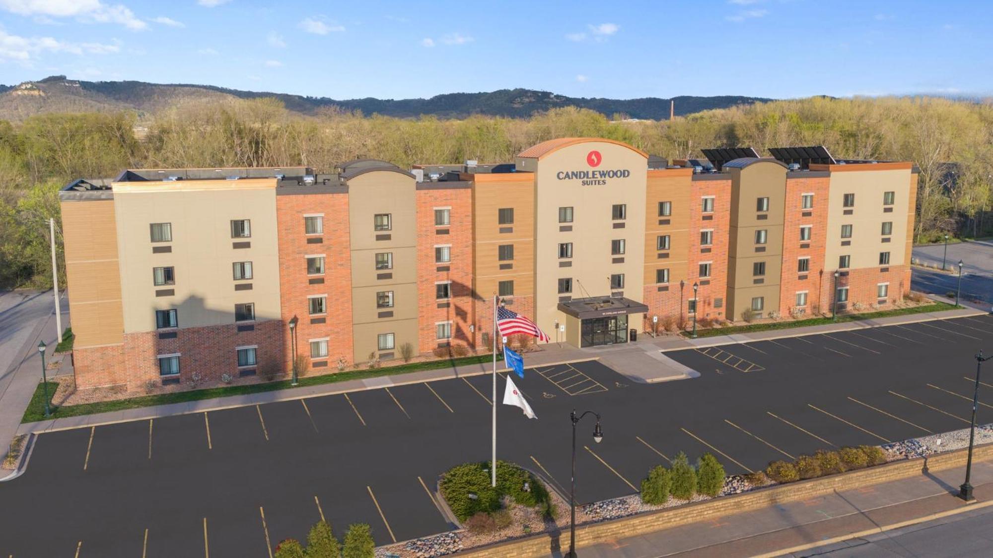 Candlewood Suites La Crosse By Ihg Dış mekan fotoğraf
